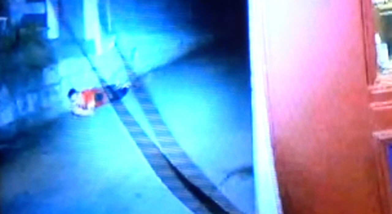 GRAPHIC: Louisville police release body camera video of officer shooting, killing man in Clifton